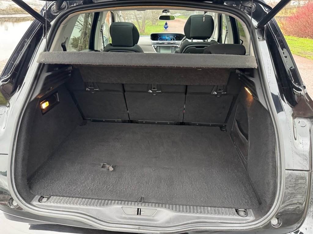 Used Citroen C4 Picasso 2013 for sale - 77056345: Photo 6