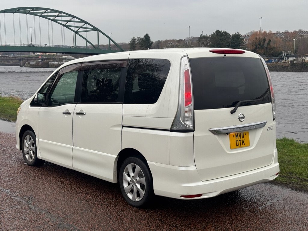 Used Nissan Serena 2022 for sale - 77558112: Photo 21