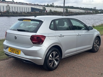 Used Volkswagen Polo 2019 for sale - 76909785: Photo