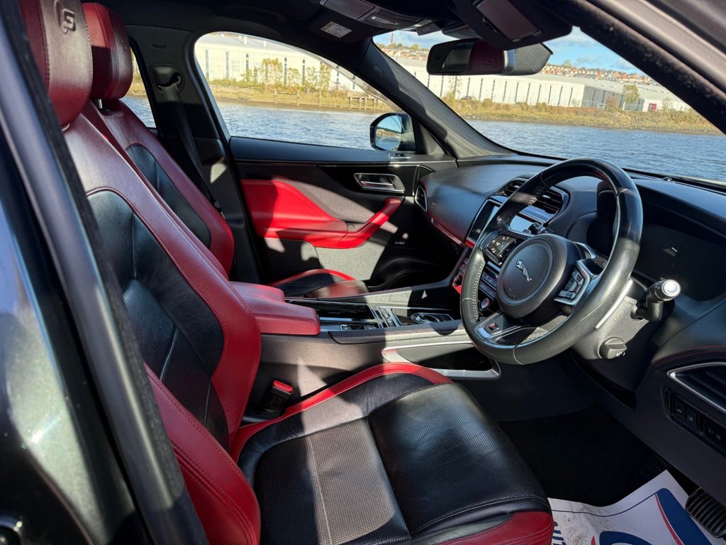 Used Jaguar F-Pace 2016 for sale - 76380033: Photo 10