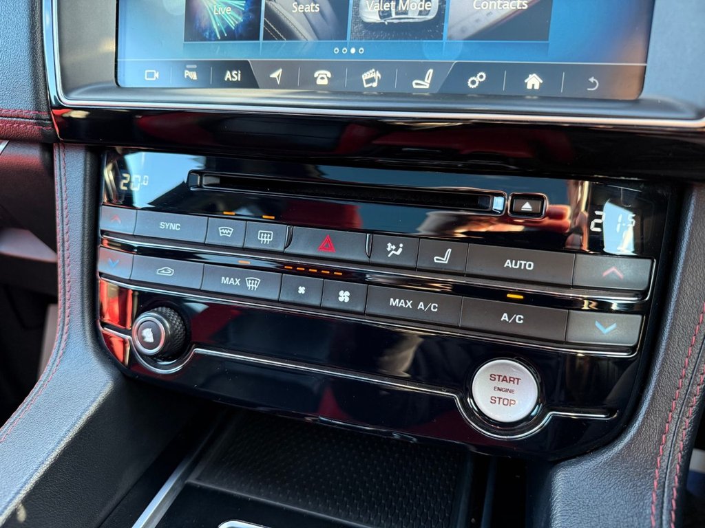 Used Jaguar F-Pace 2016 for sale - 76380033: Photo 19