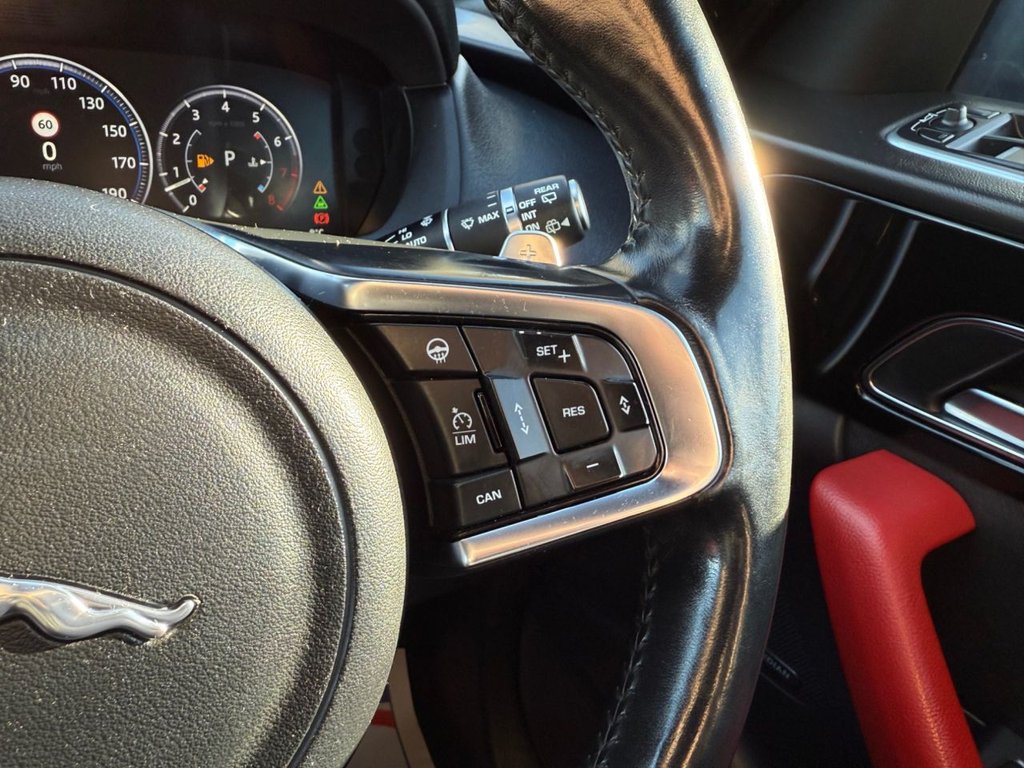 Used Jaguar F-Pace 2016 for sale - 76380033: Photo 23