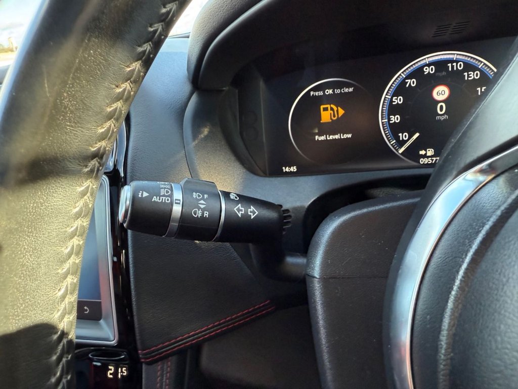 Used Jaguar F-Pace 2016 for sale - 76380033: Photo 25