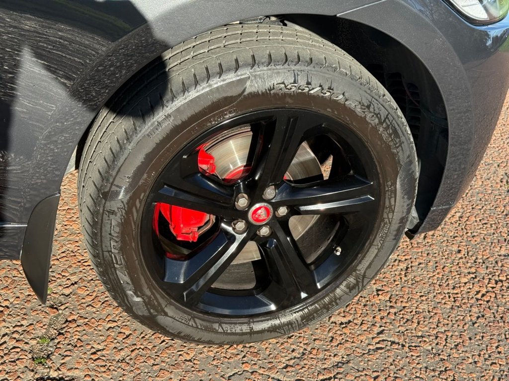 Used Jaguar F-Pace 2016 for sale - 76380033: Photo 8