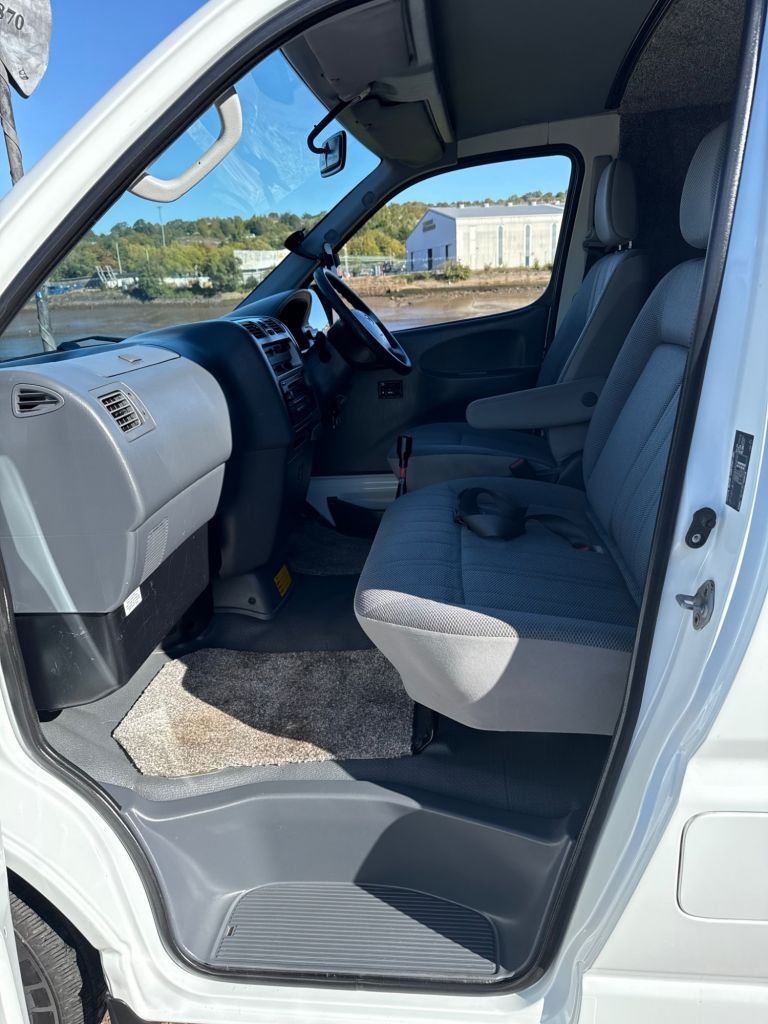 Used Toyota HiAce 2008 for sale - 76028927: Photo 14