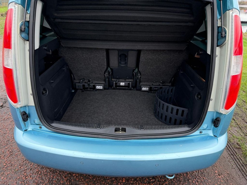 Used Skoda Roomster 2012 for sale - 77056353: Photo 17