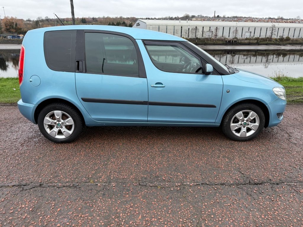 Used Skoda Roomster 2012 for sale - 77056353: Photo 2