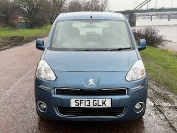 Used Peugeot Partner Tepee 2013 for sale - 79300493: Photo