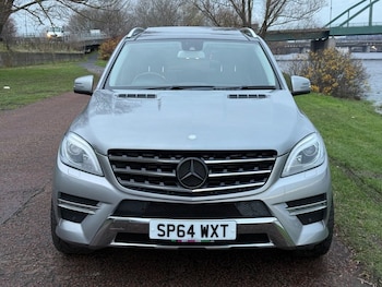 Used Mercedes-Benz M Class 2015 for sale - 76826527: Photo
