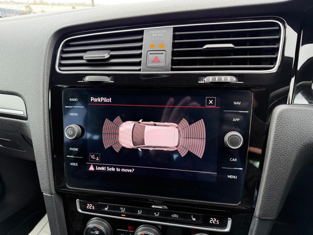 Used Volkswagen Golf 2017 for sale - 76323753: Photo 17