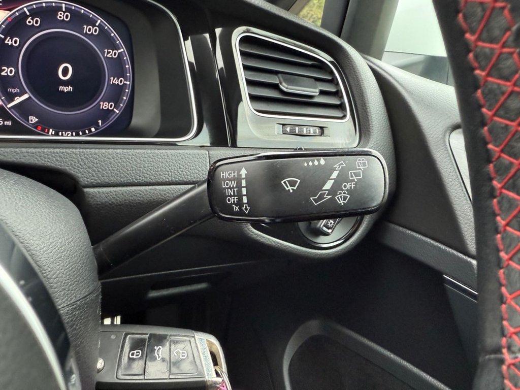 Used Volkswagen Golf 2017 for sale - 76323753: Photo 25