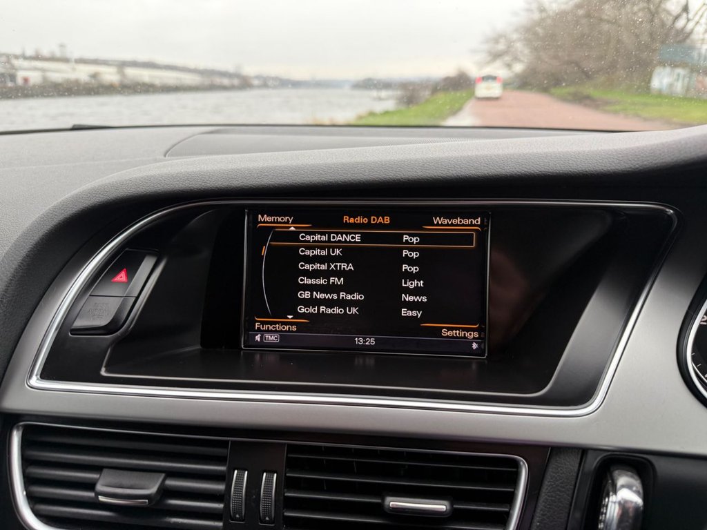 Used Audi A4 Avant 2013 for sale - 77368911: Photo 16