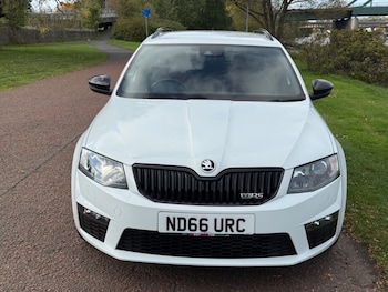 Used Skoda Octavia 2017 for sale - 76228907: Photo 2