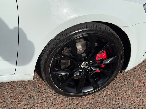 Used Skoda Octavia 2017 for sale - 76228907: Photo 8