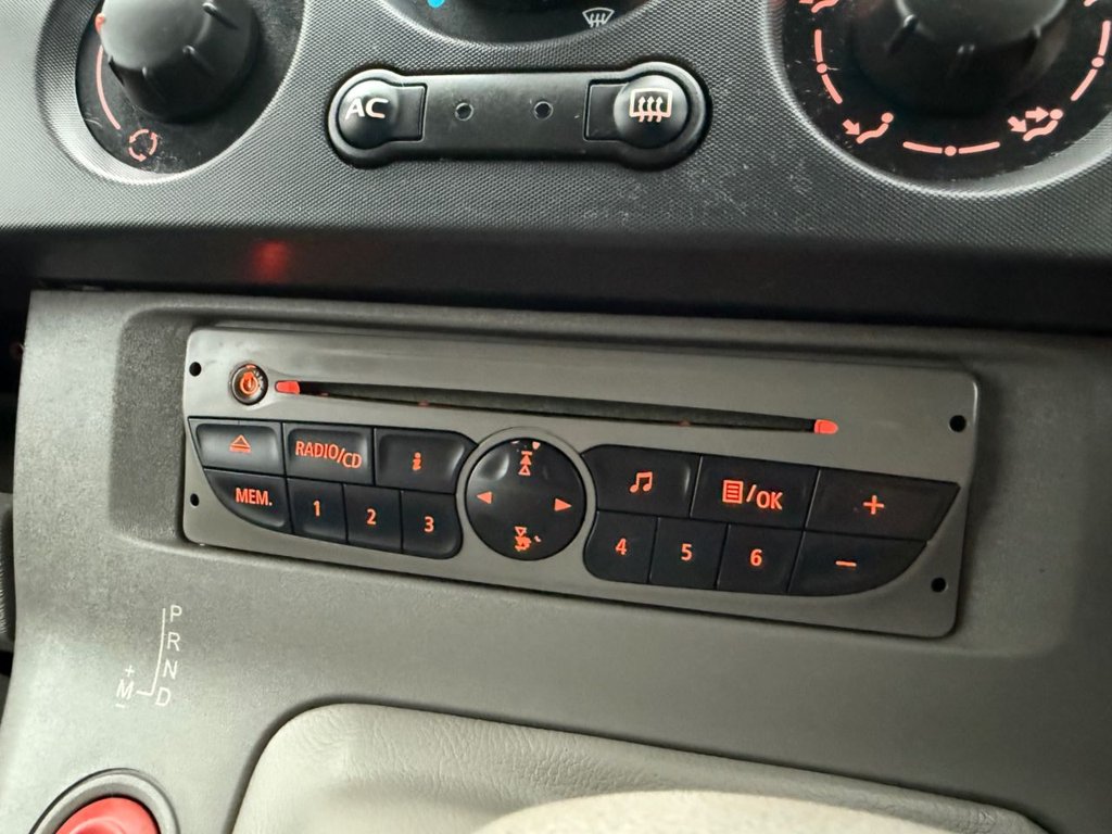 Used Renault Kangoo 2011 for sale - 77436424: Photo 19