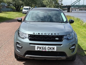 Used Land Rover Discovery Sport 2016 for sale - 78887016: Photo