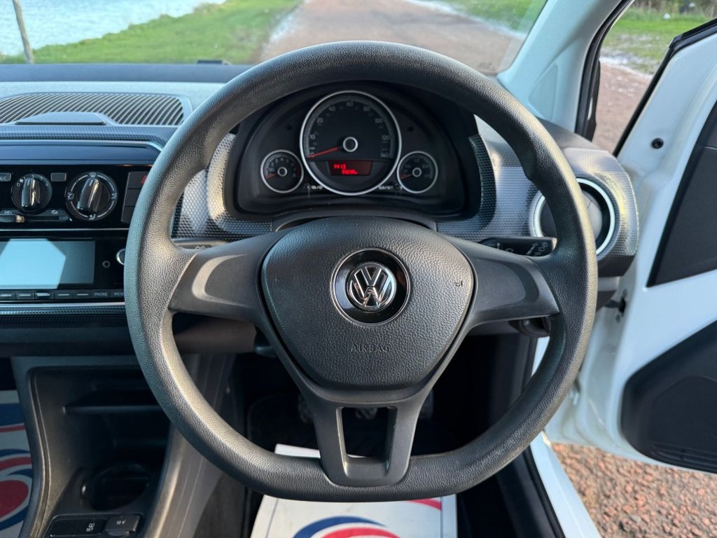 Used Volkswagen up! 2017 for sale - 77096400: Photo 14