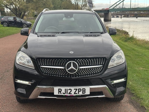 Used Mercedes-Benz M-Class 2012 for sale - 76203190: Photo 2
