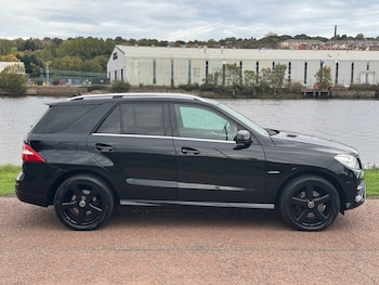Used Mercedes-Benz M-Class 2012 for sale - 76203190: Photo 3