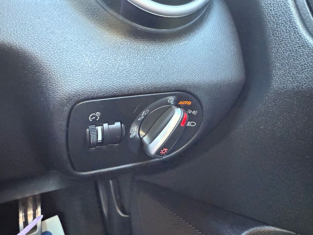 Used Audi A1 2015 for sale - 77920015: Photo 23