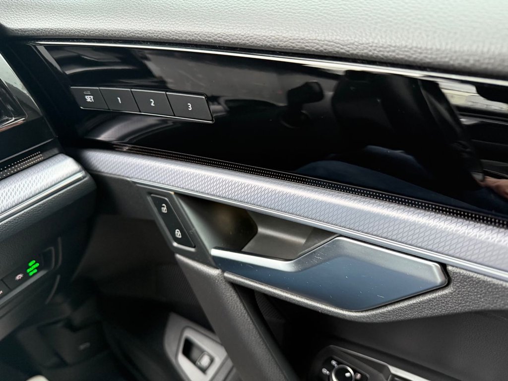 Used Volkswagen Touareg 2020 for sale - 76582472: Photo 29