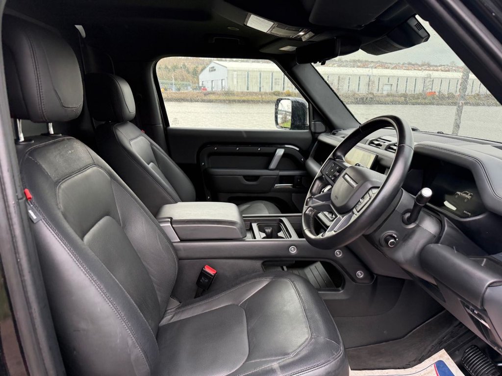 Used Land Rover Defender 2024 for sale - 77703899: Photo 10