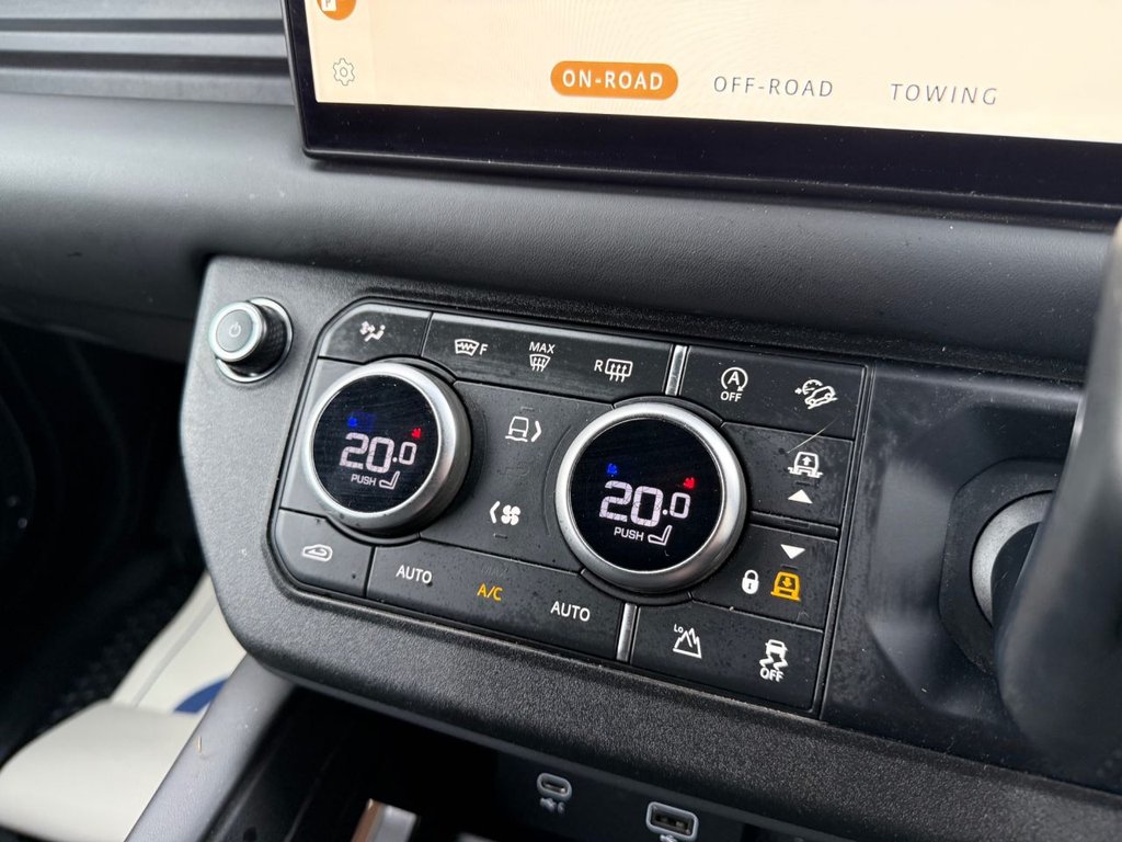 Used Land Rover Defender 2024 for sale - 77703899: Photo 18