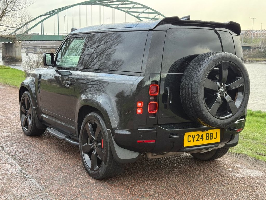 Used Land Rover Defender 2024 for sale - 77703899: Photo 28