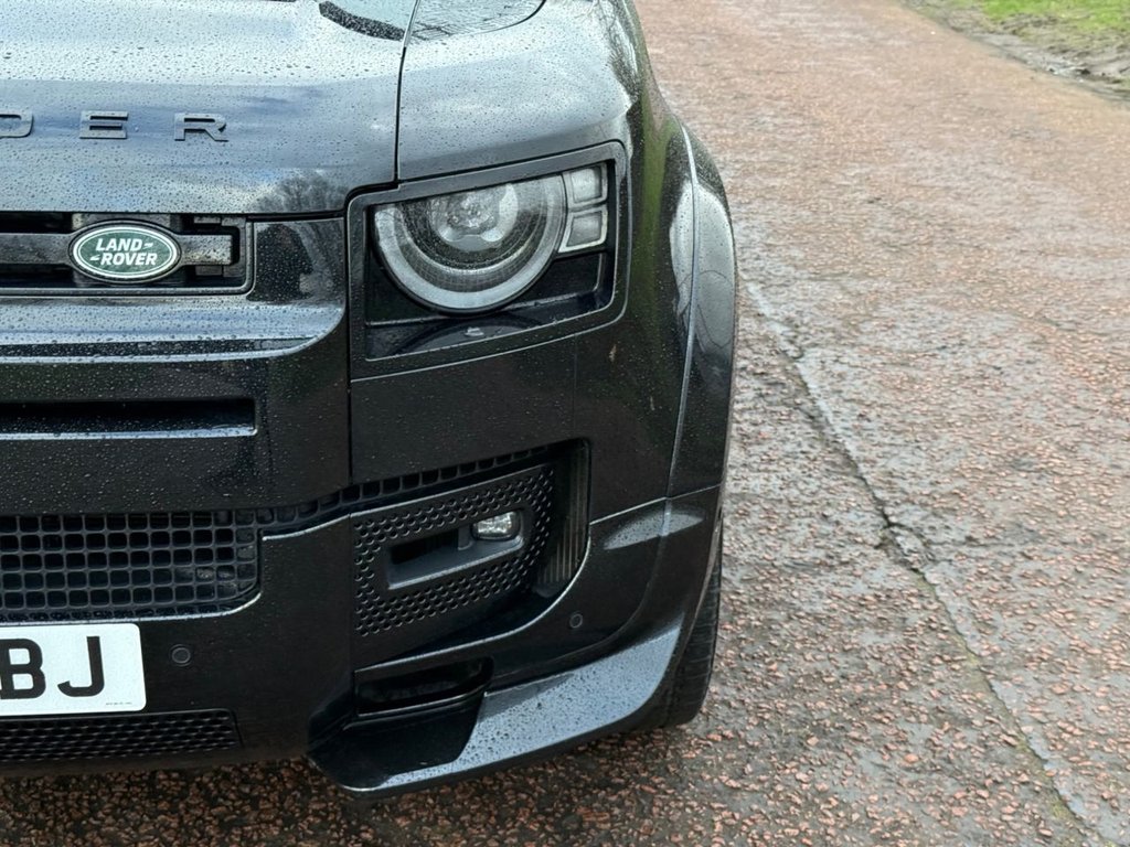 Used Land Rover Defender 2024 for sale - 77703899: Photo 31