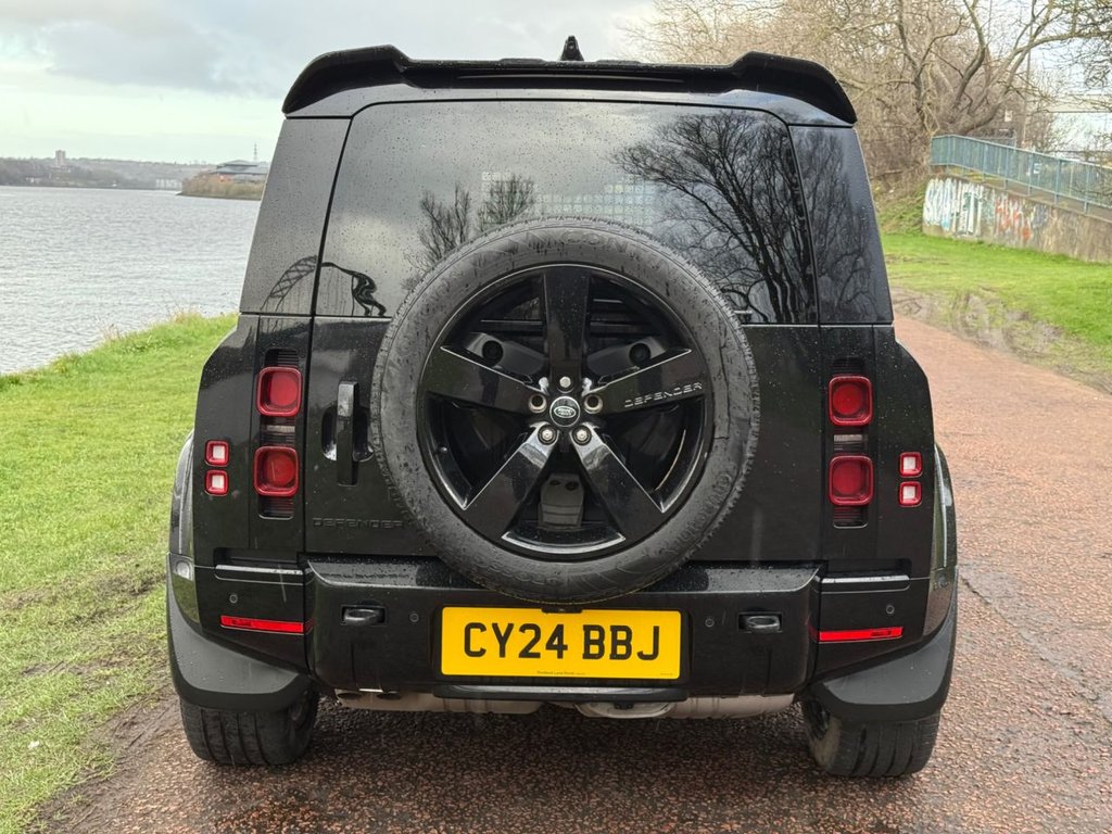 Used Land Rover Defender 2024 for sale - 77703899: Photo 5