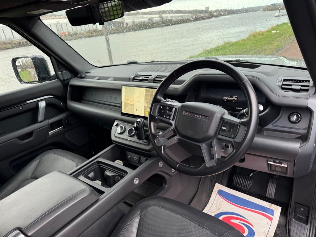 Used Land Rover Defender 2024 for sale - 77703899: Photo 9