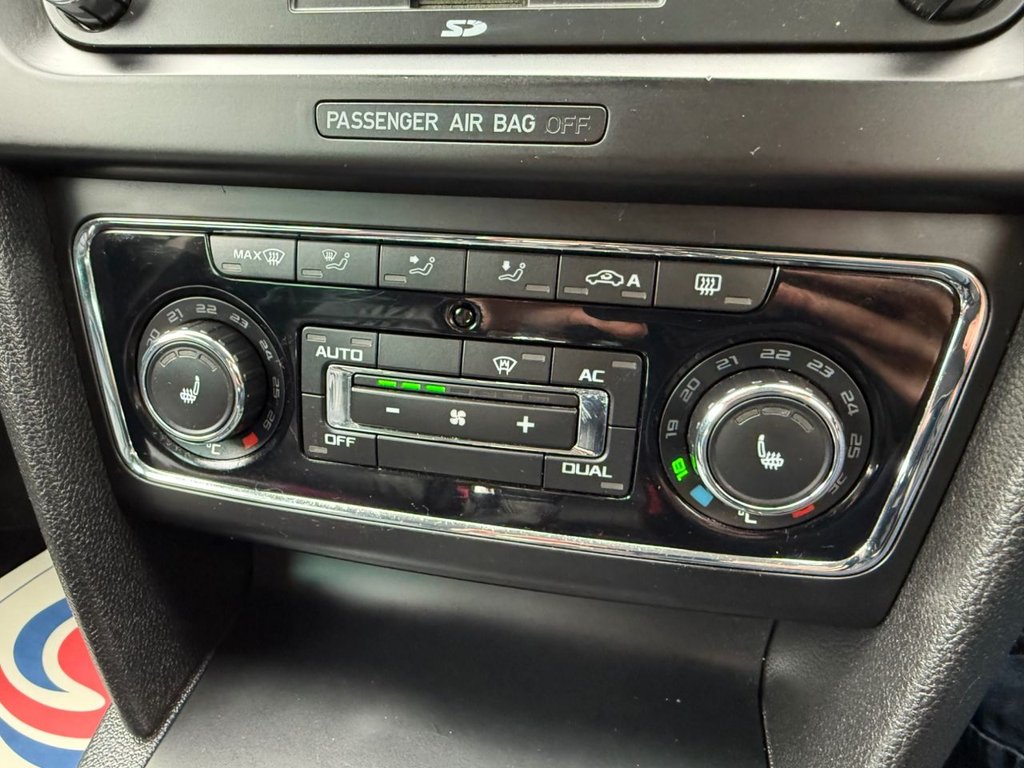 Used Skoda Superb 2011 for sale - 77780851: Photo 19