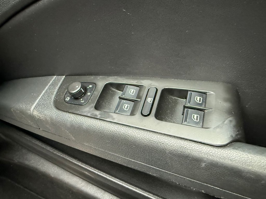 Used Skoda Superb 2011 for sale - 77780851: Photo 27