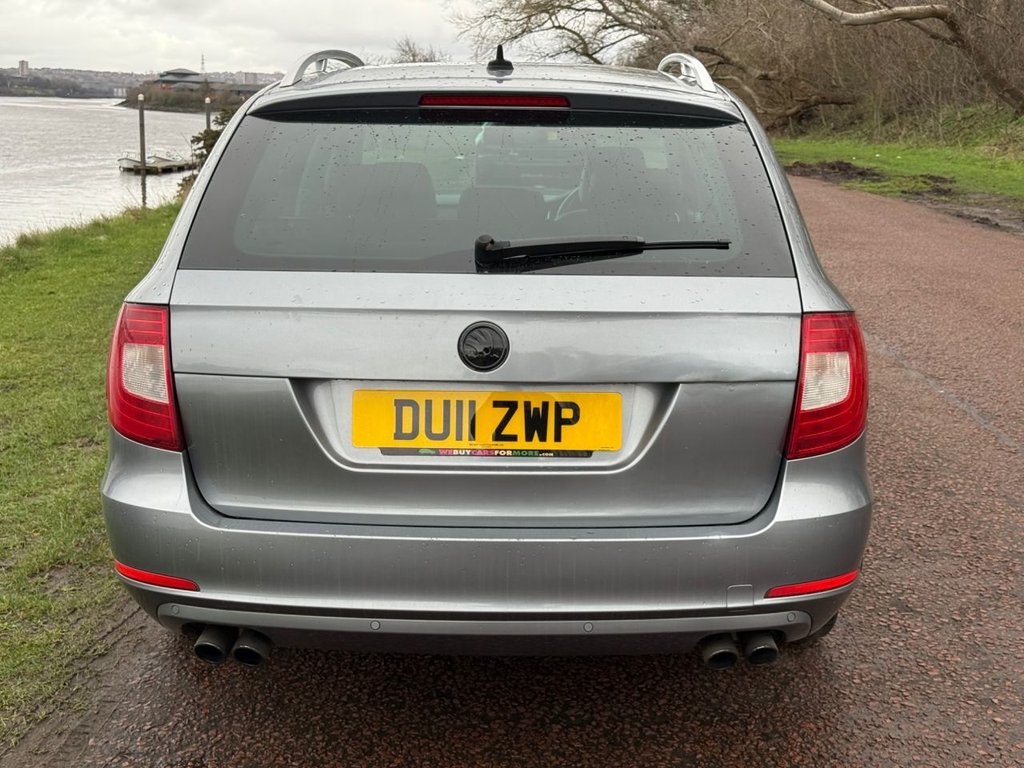 Used Skoda Superb 2011 for sale - 77780851: Photo 5