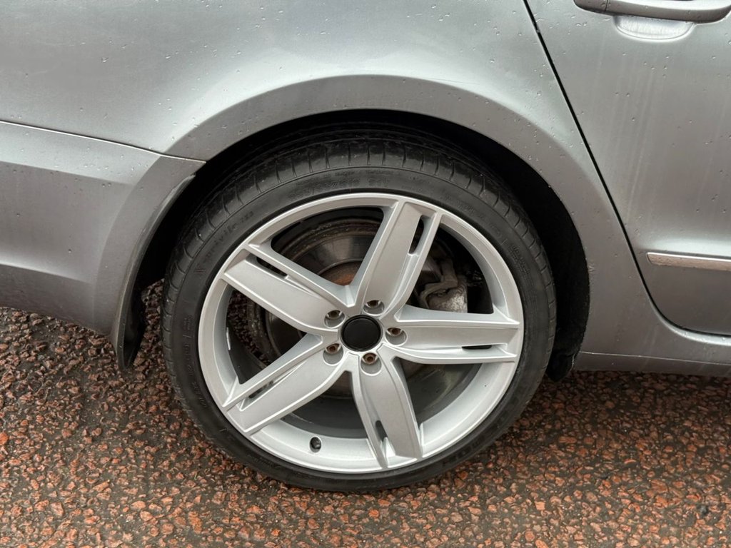 Used Skoda Superb 2011 for sale - 77780851: Photo 7