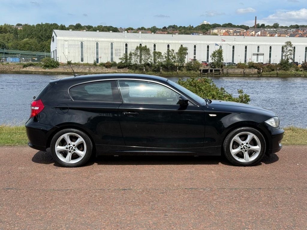 Used BMW 1 Series 2011 for sale - 76470437: Photo 10