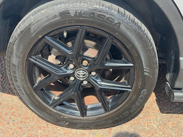 Used Toyota RAV4 2018 for sale - 75047337: Photo 12