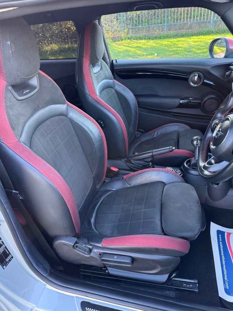 Used MINI Hatch 2018 for sale - 76535781: Photo 18