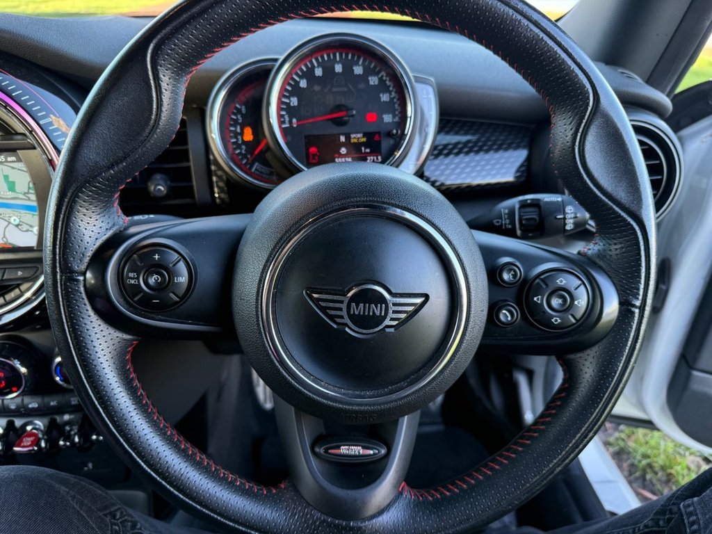 Used MINI Hatch 2018 for sale - 76535781: Photo 25