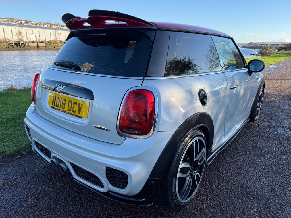 Used MINI Hatch 2018 for sale - 76535781: Photo 3