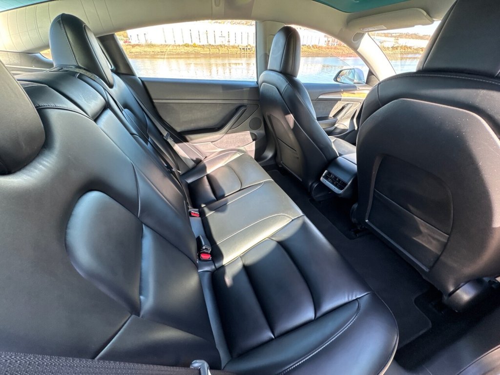 Used Tesla Model 3 2021 for sale - 77792475: Photo 10