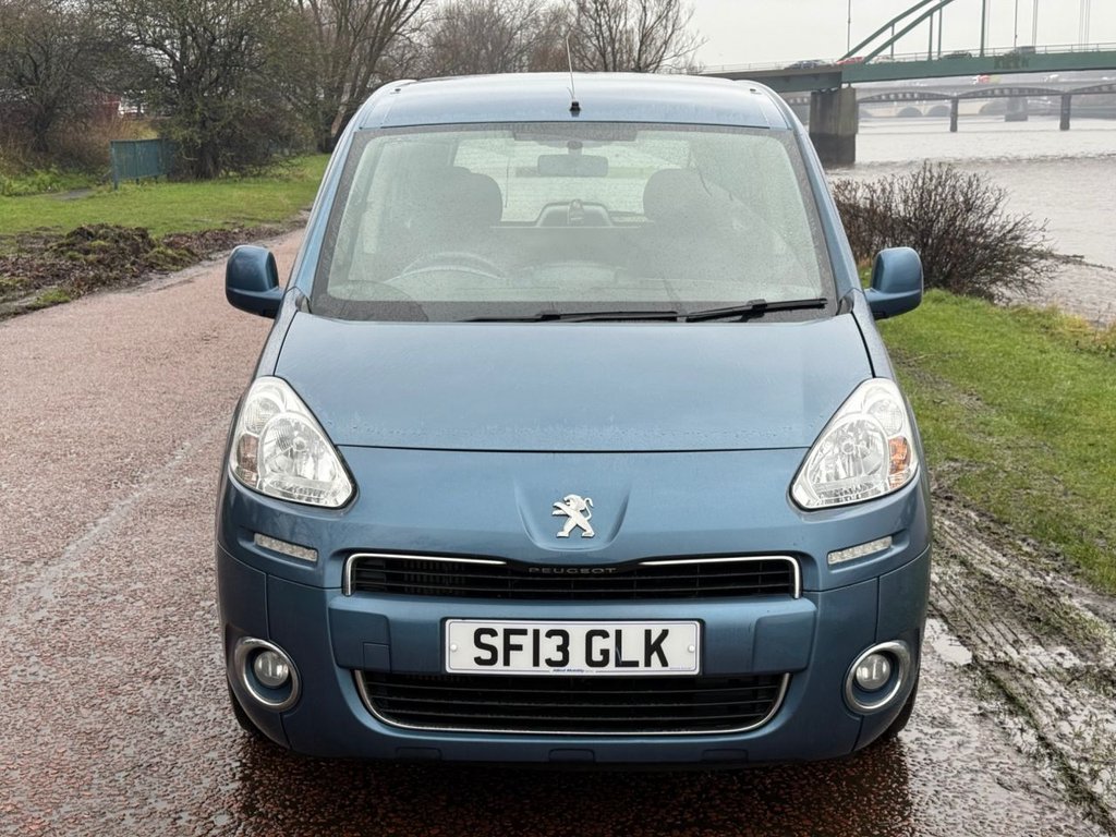 Used Peugeot Partner Tepee 2013 for sale - 77463510: Photo 2