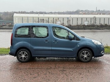 Used Peugeot Partner Tepee 2013 for sale - 77463510: Photo