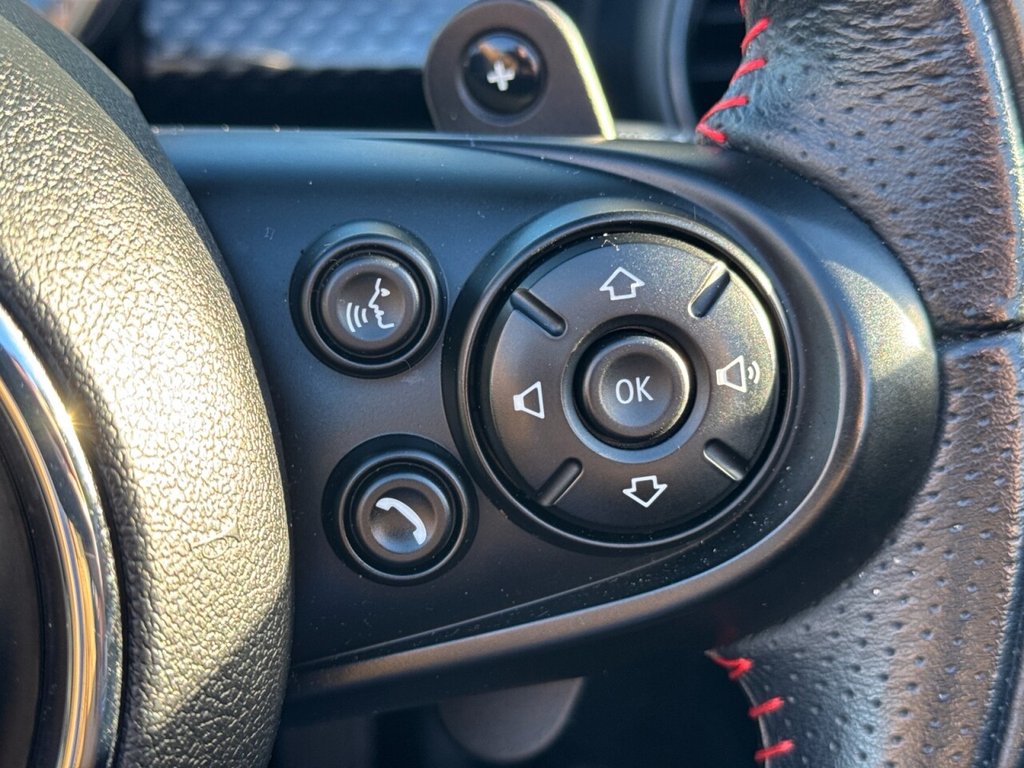 Used MINI Convertible 2018 for sale - 76386589: Photo 17