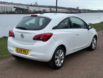 Used Vauxhall Corsa 2018 for sale - 77952509: Photo