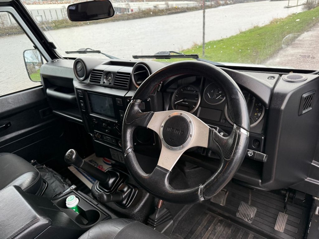 Used Land Rover Defender 2011 for sale - 77133462: Photo 11