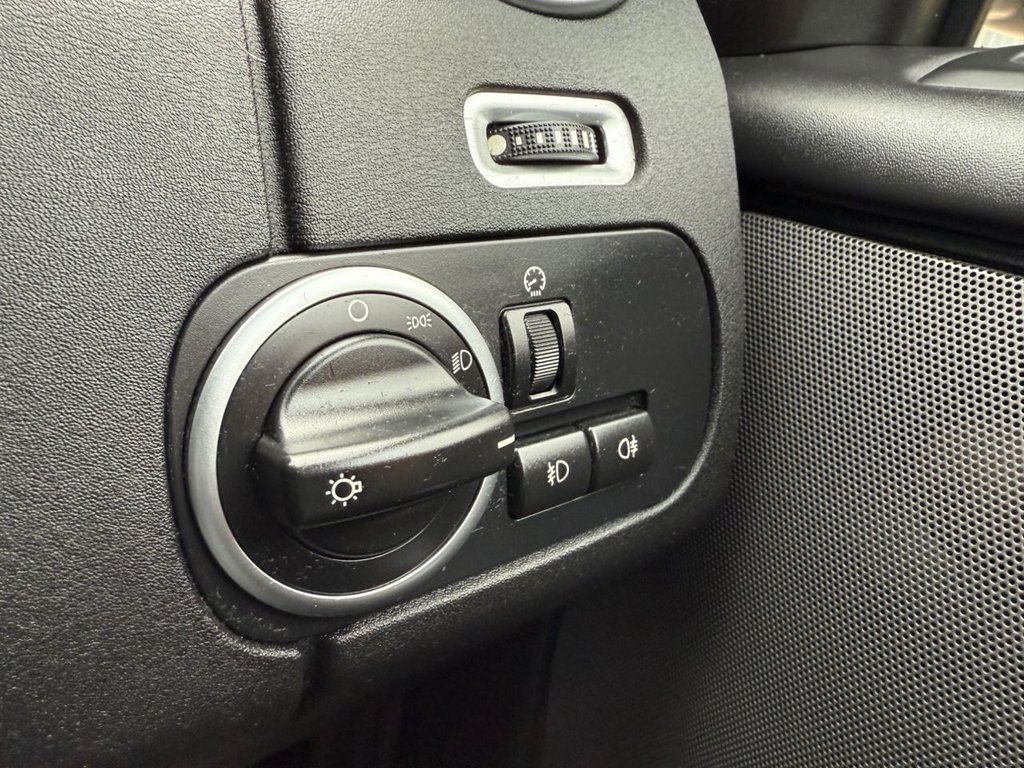 Used Land Rover Discovery 4 2016 for sale - 77719555: Photo 27