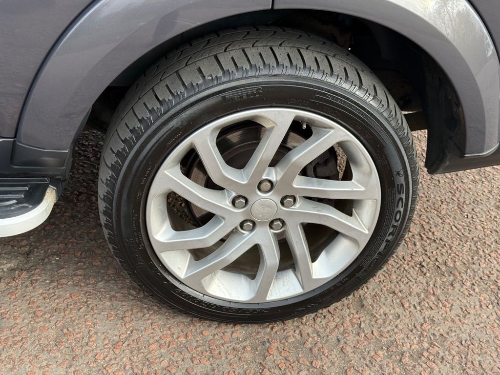 Used Land Rover Discovery 4 2016 for sale - 77719555: Photo 39