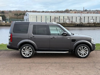 Used Land Rover Discovery 4 2016 for sale - 77719555: Photo
