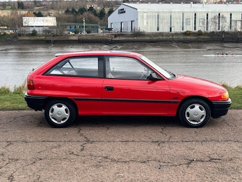 Used Vauxhall Astra 1993 for sale - 75876479: Photo